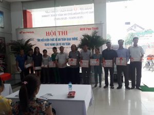 kỹ năng lái xe an toàn