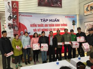 KỸ NĂNG LÁI XE AN TOÀN KHI THAM GIA GIAO THÔNG