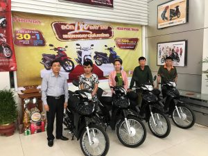 HONDA PHÚC THANH TRAO XE CHO KHÁCH HÀNG TRÚNG GIẢI
